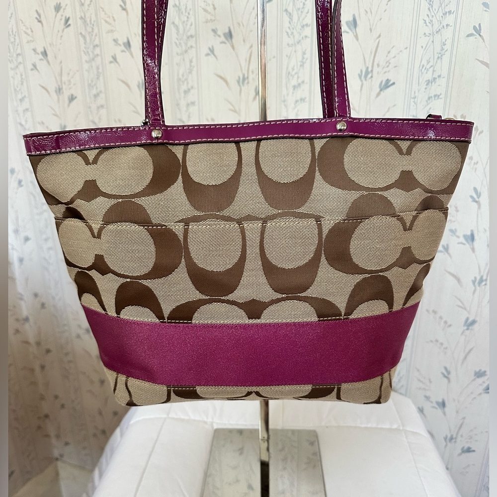 Coach Brown and Pink Tote with Signature Style - Picture 3 of 16